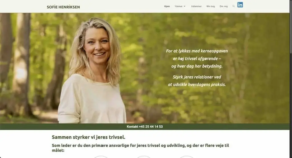 En færdiglavet hjemmeside til Sofie Henriksen, lavet af GranumWeb.